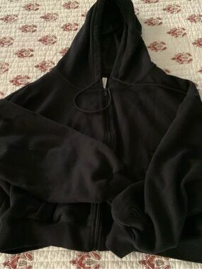 Fabletics Black Full‑Zip Hooded Sweatshirt